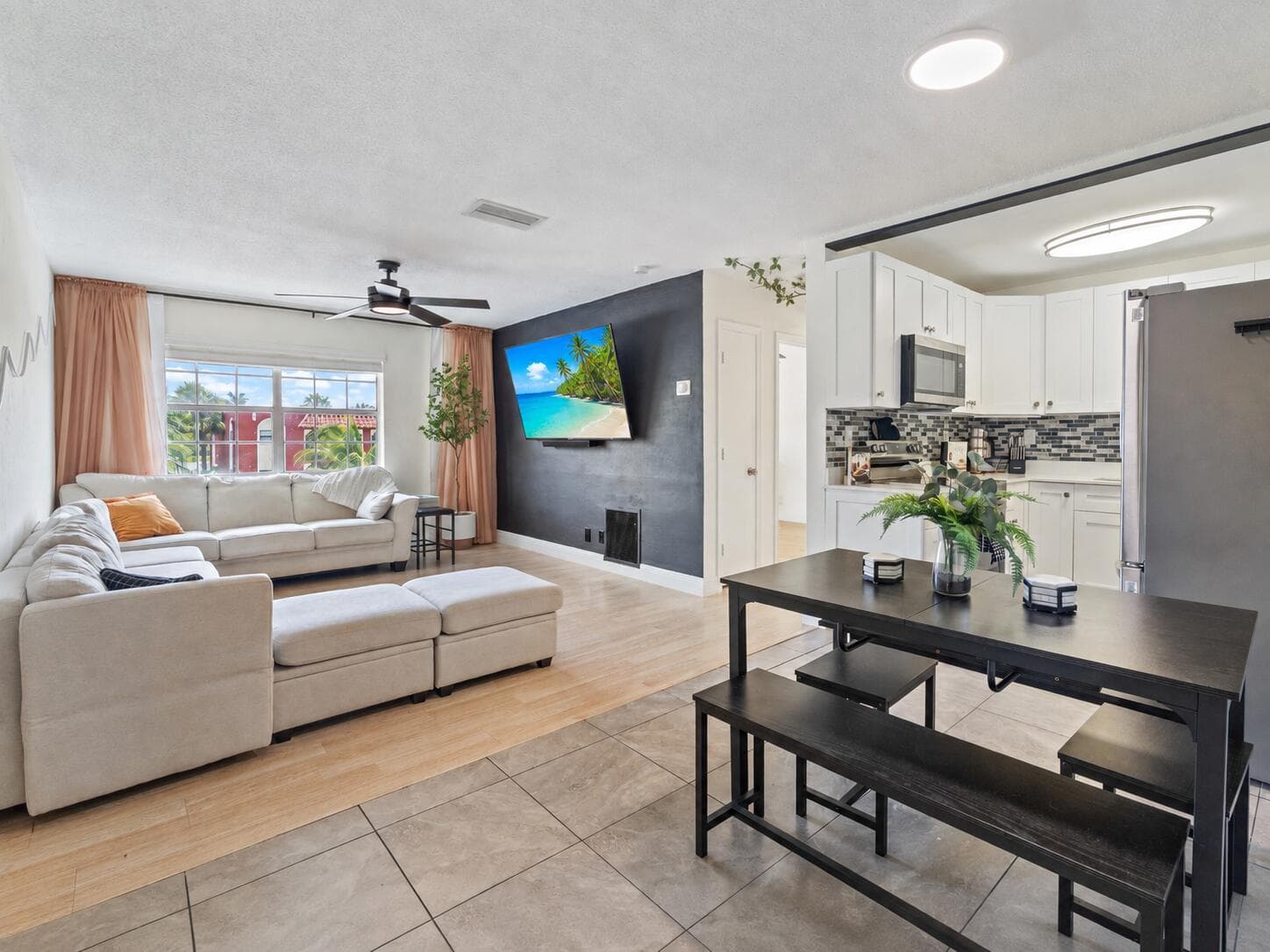 299 SW 7TH Street # 2060, Boca Raton, FL 33432