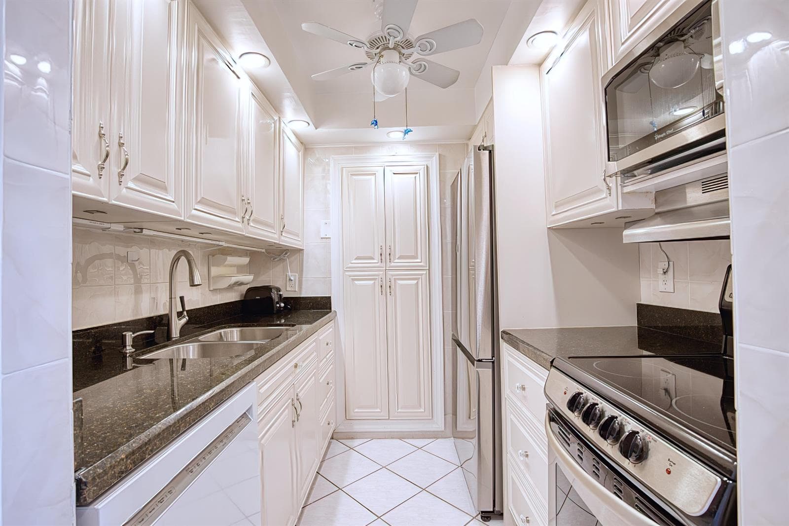 111 BRINY Avenue # 16-08, Pompano Beach, FL 33062 — zdjęcie 2