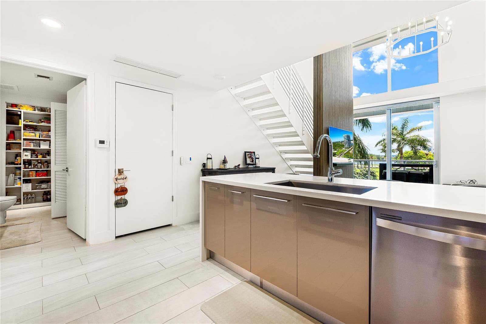 2000 METROPICA Way # 216, Sunrise, FL 33323 — zdjęcie 5