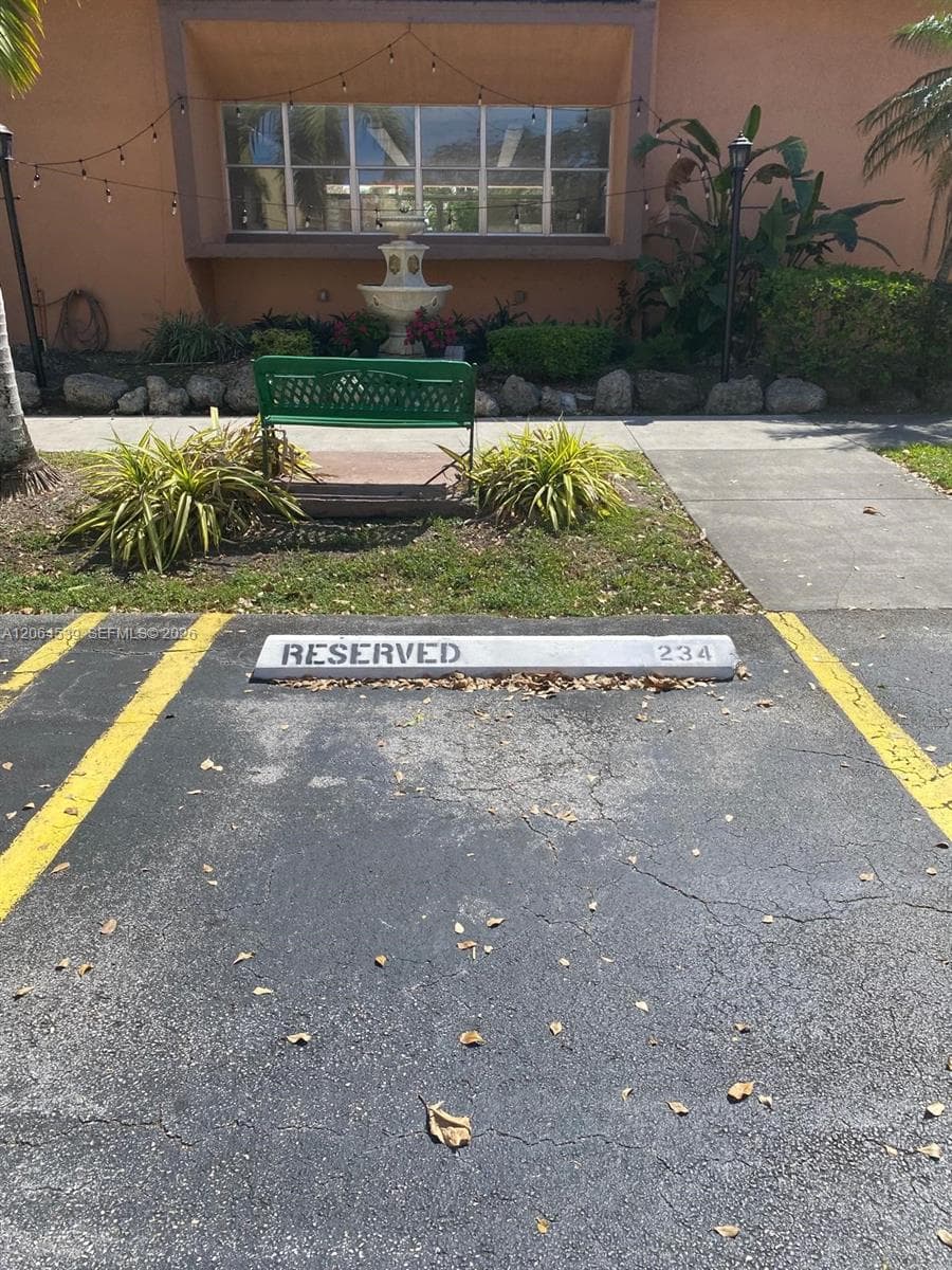 9400 W Flagler St # 312, Miami, FL 33174 — zdjęcie 3