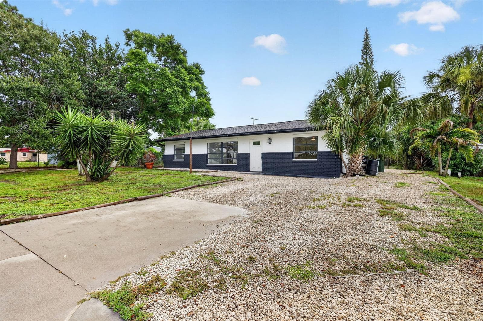 820 SE 13th Street, Stuart, FL 34994 — zdjęcie 2