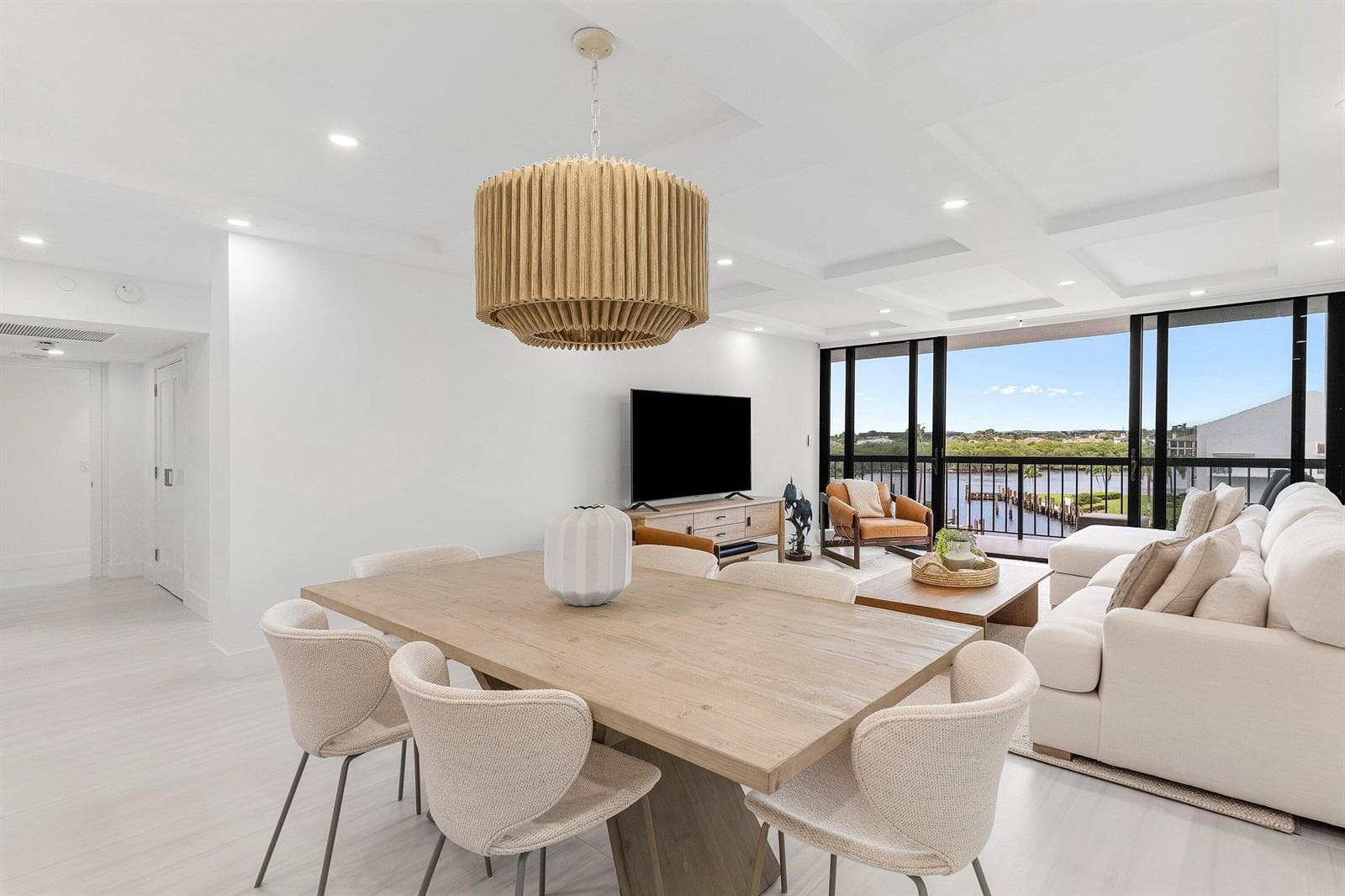 4748 S OCEAN Boulevard # 406, Highland Beach, FL 33487