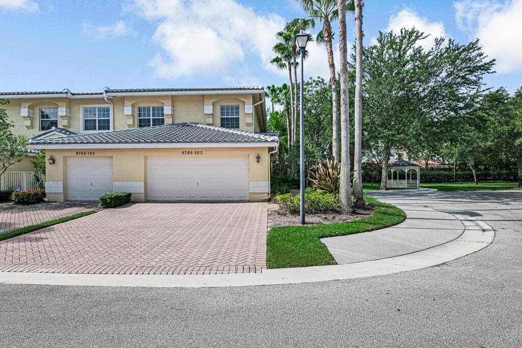 9786 Midship Way # 203, Royal Palm Beach, FL 33411 — zdjęcie 2