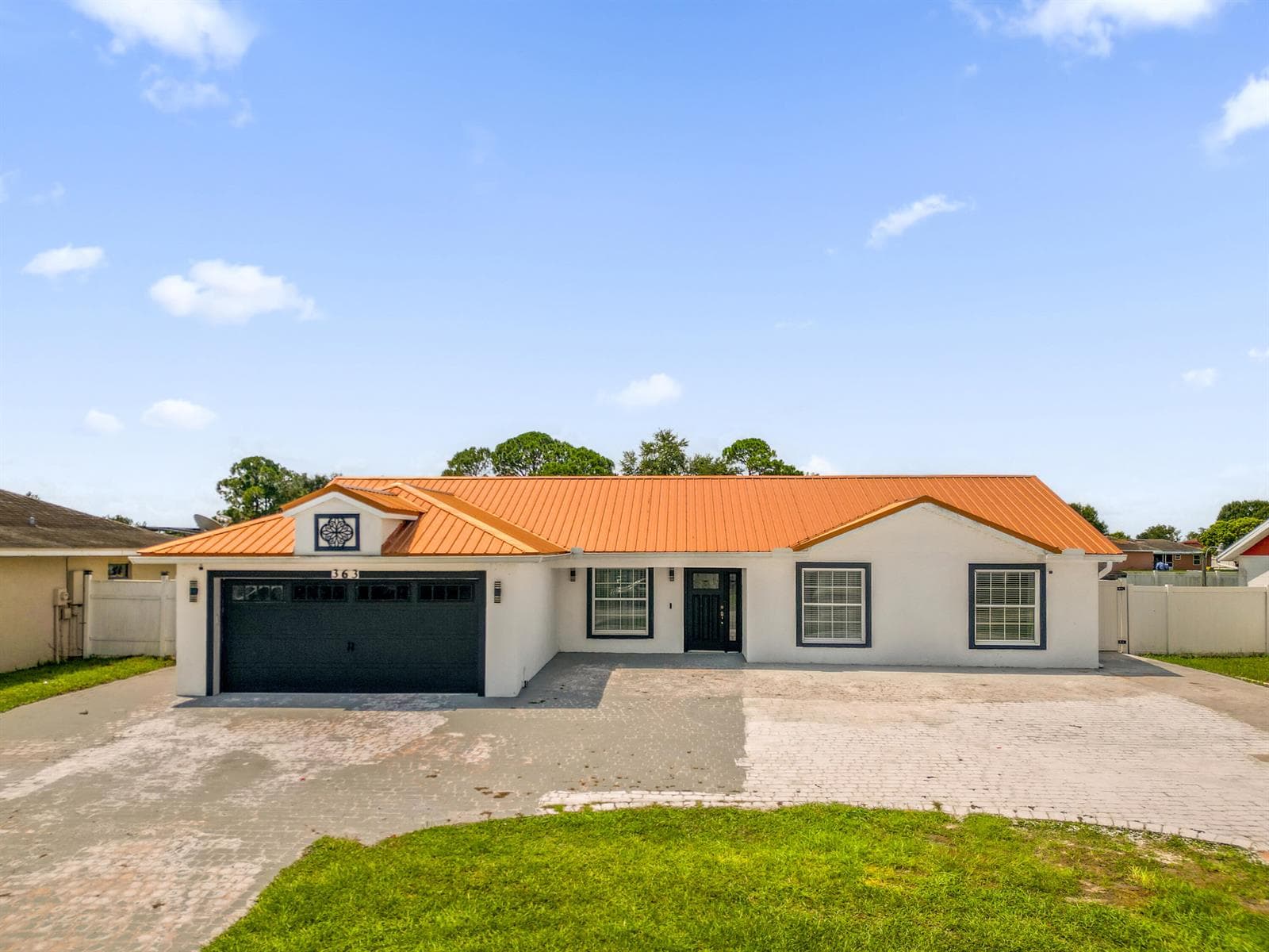 363 BUTTONWOOD Drive, Kissimmee, FL 34743