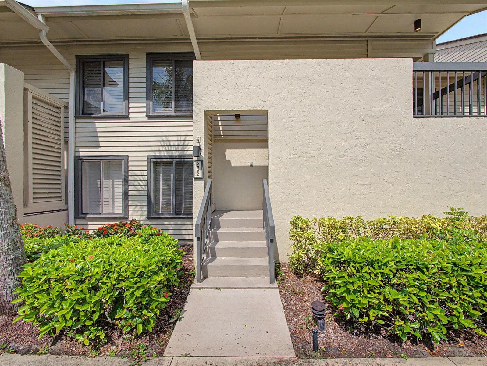 5132 SE CLUB Way # 202, Stuart, FL 34997 — zdjęcie 2