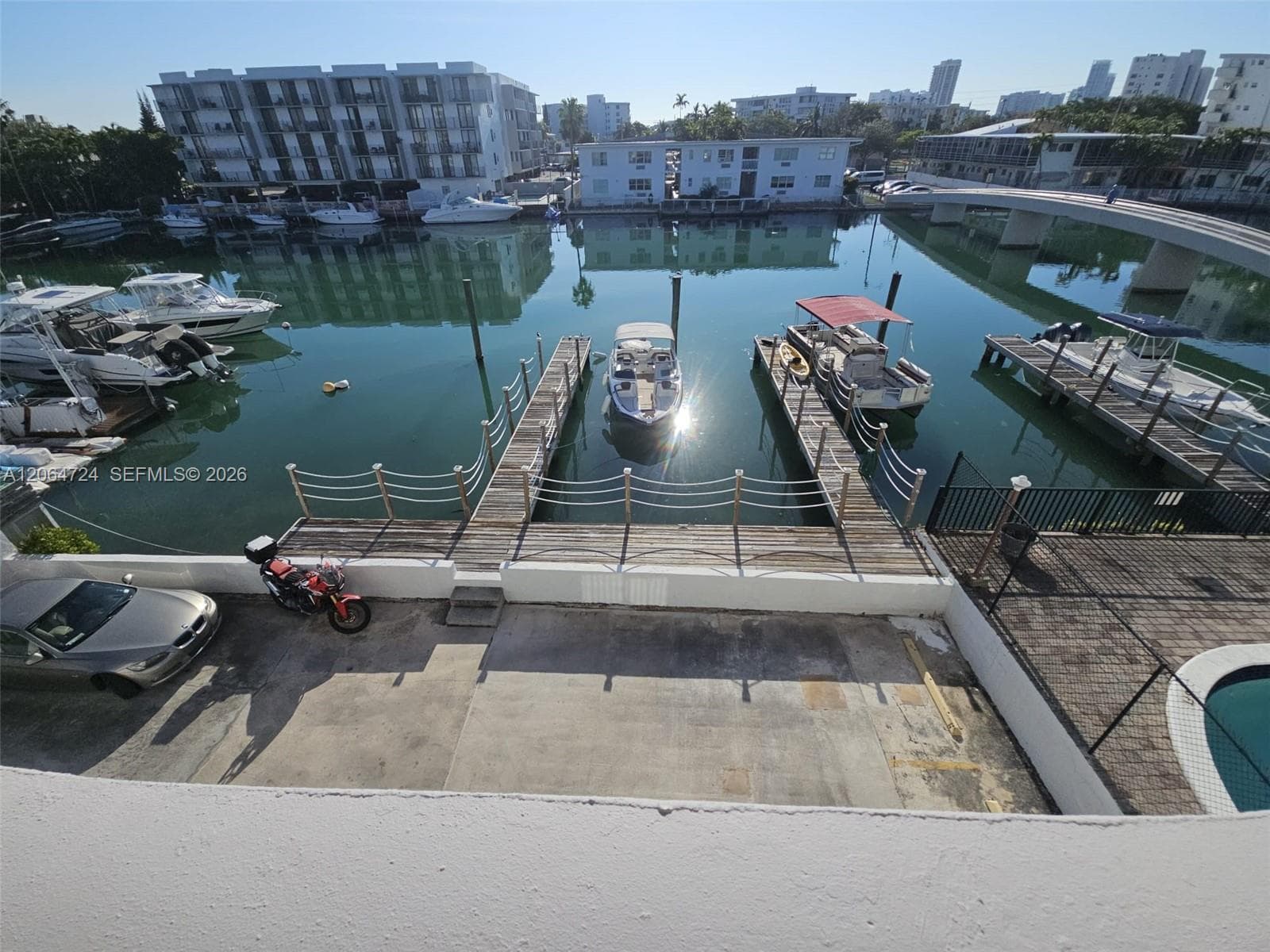 8101 Crespi Blvd # 403, Miami Beach, FL 33141 — zdjęcie 2