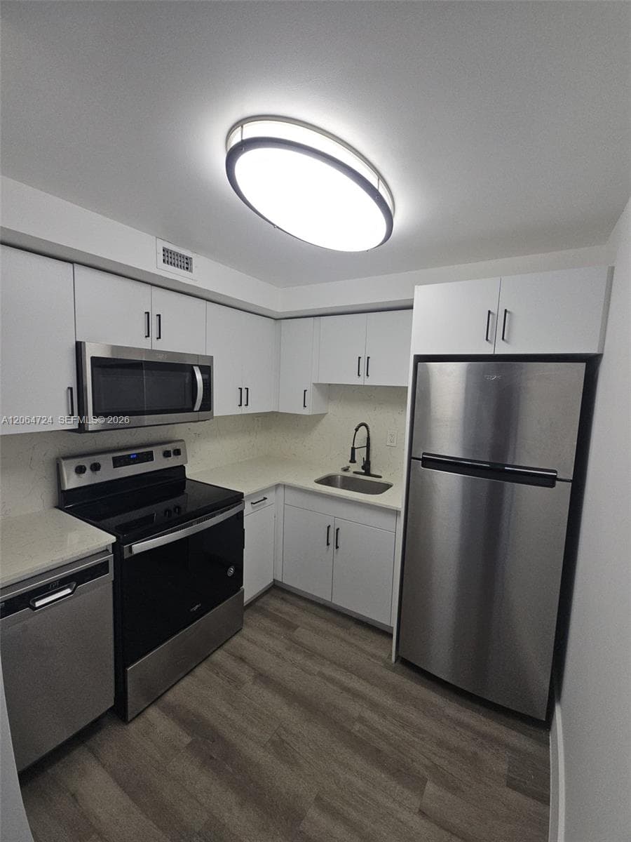 8101 Crespi Blvd # 403, Miami Beach, FL 33141 — zdjęcie 5