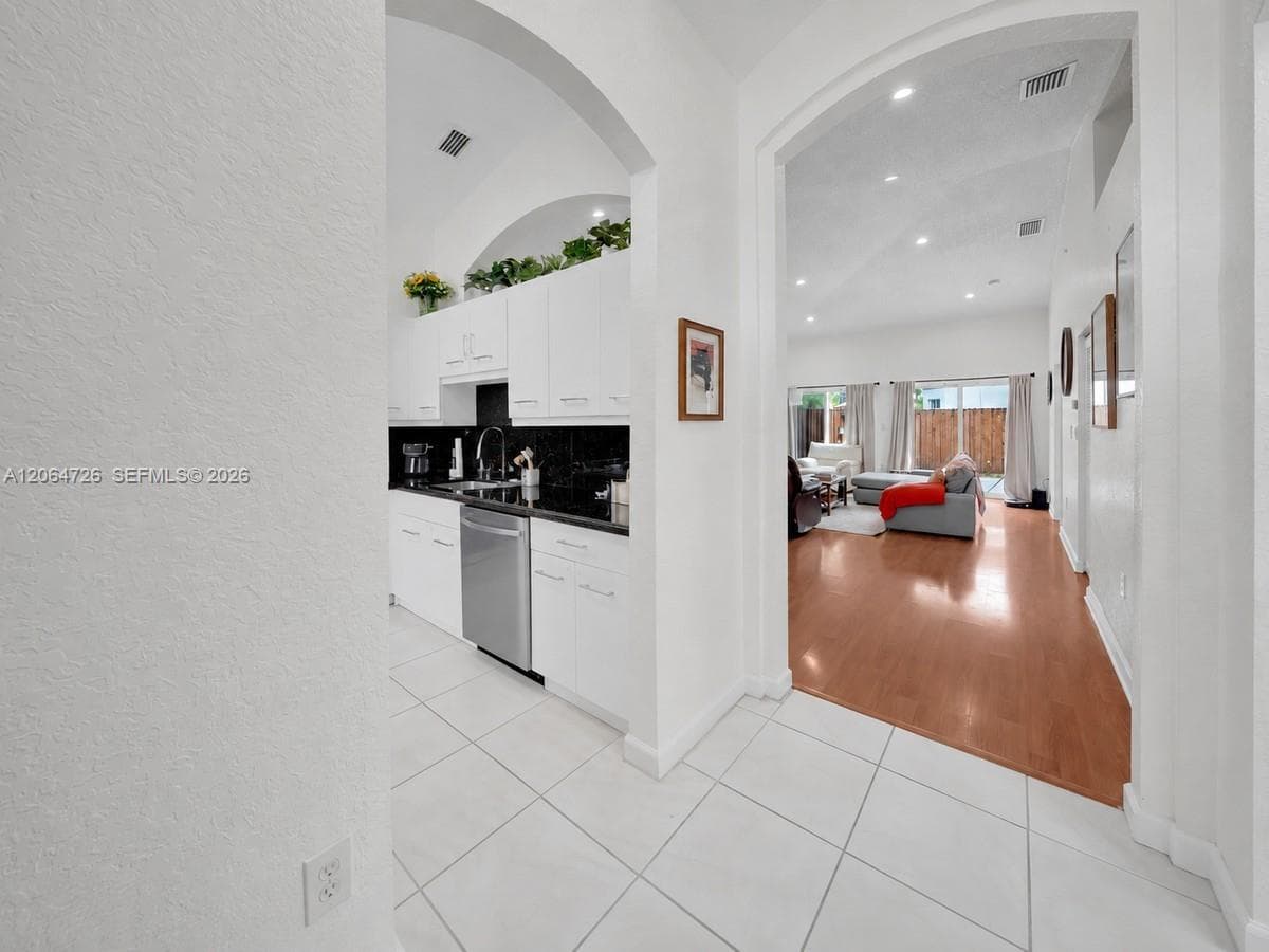 16220 SW 101st Ter, Miami, FL 33196 — zdjęcie 4