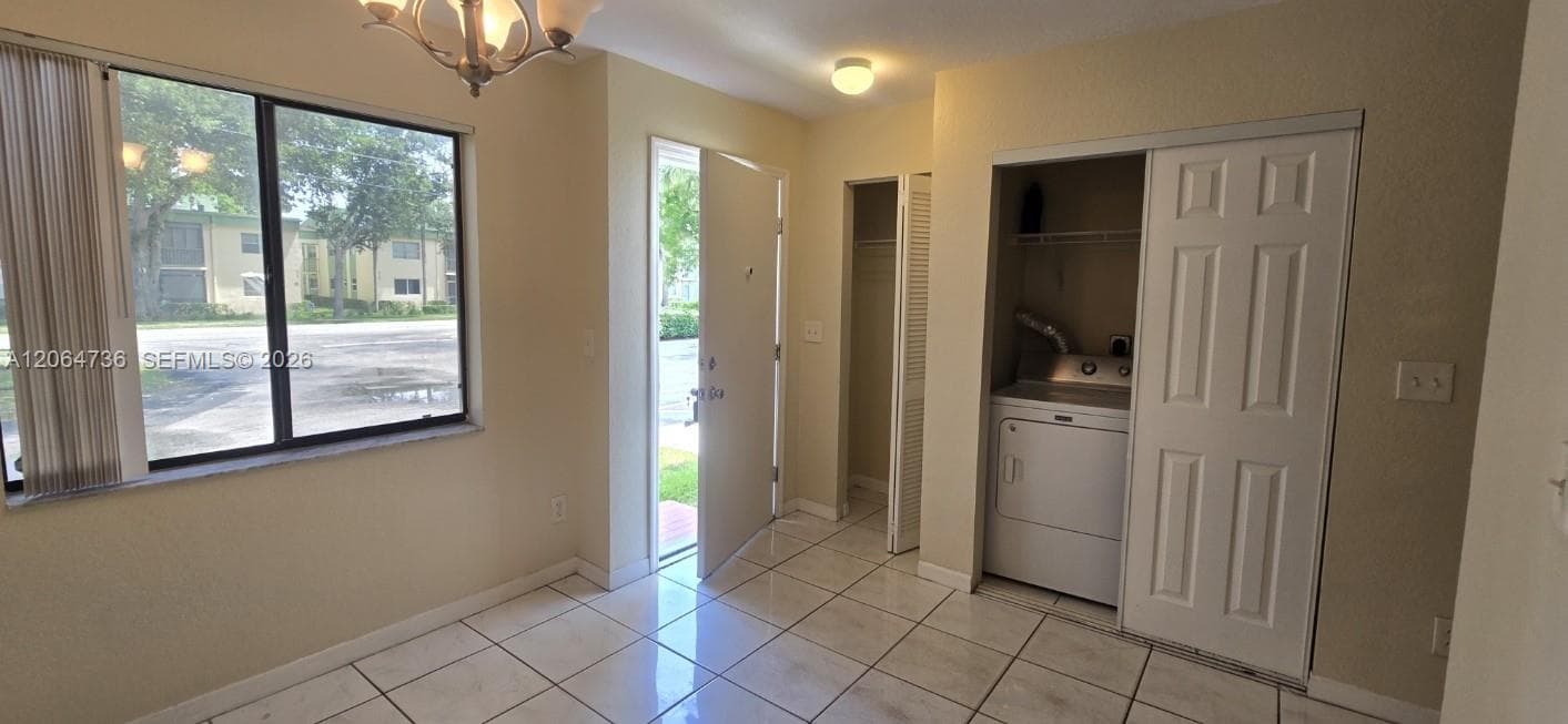 9092 NW 40th St # 4, Coral Springs, FL 33065 — zdjęcie 3