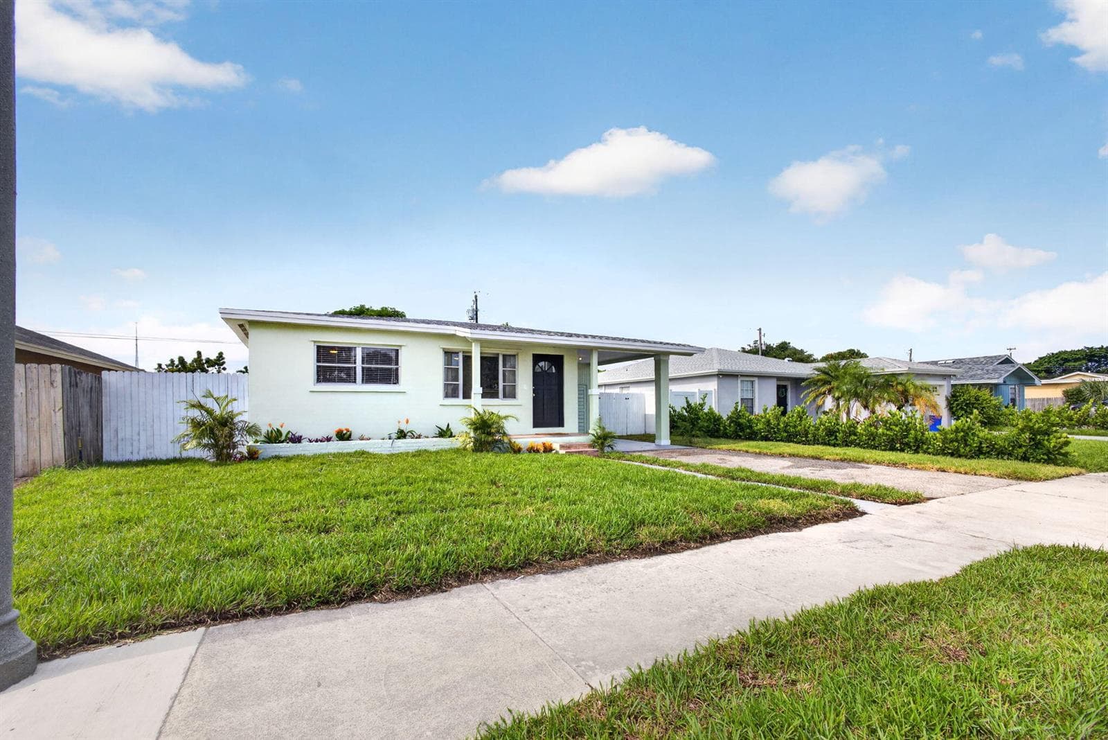 1547 W 10TH Street, Riviera Beach, FL 33404 — zdjęcie 4