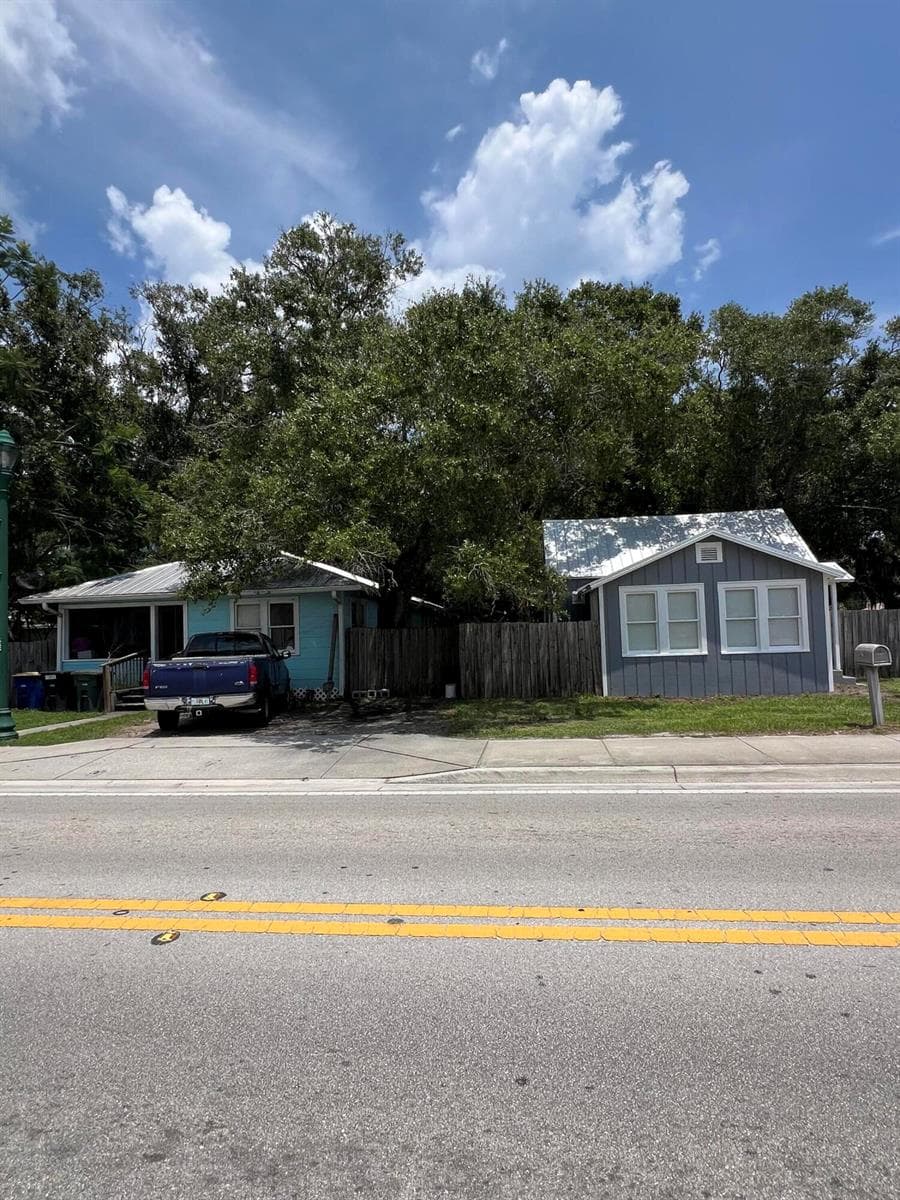 122 N 13th Street, Fort Pierce, FL 34950