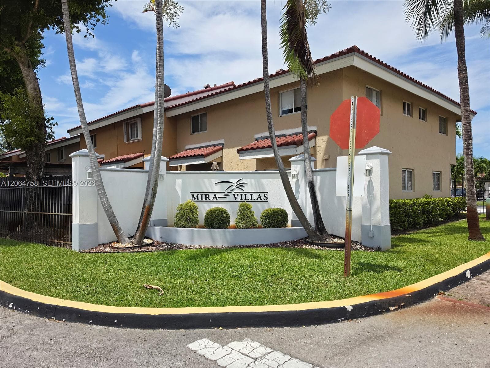 560 NW 82nd Pl # 306, Miami, FL 33126