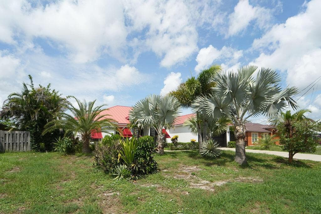 1812 SE FALLON Drive, Port St. Lucie, FL 34983 — zdjęcie 5