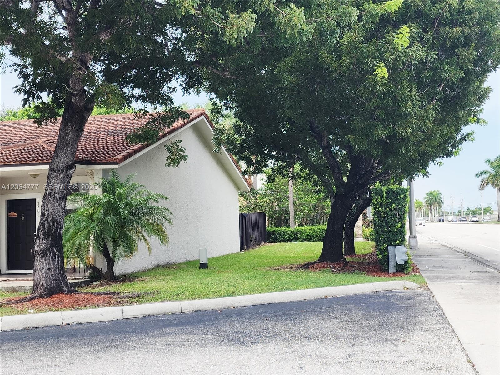 13701 SW 169th Ter, Miami, FL 33177 — zdjęcie 2