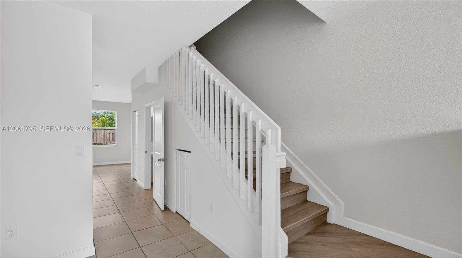 12123 NW 23rd Ct # 12123, Miami, FL 33167 — zdjęcie 4