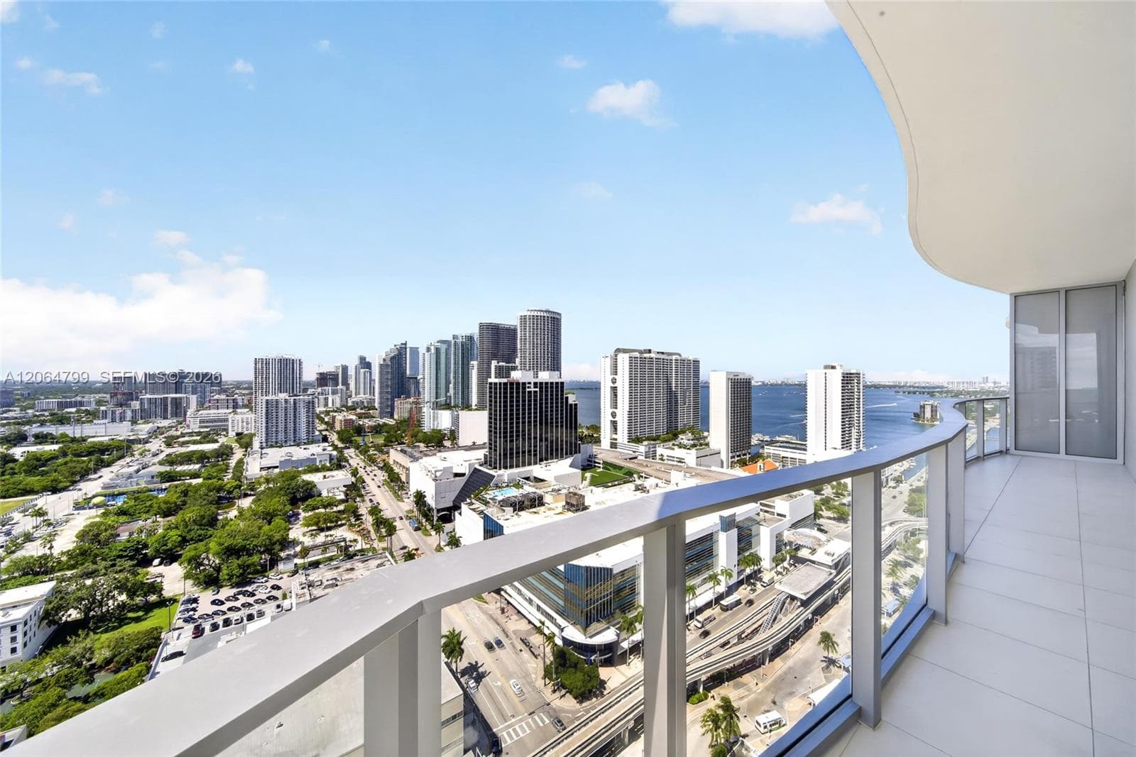 1400 Biscayne Blvd # 2607, Miami, FL 33132 — zdjęcie 2