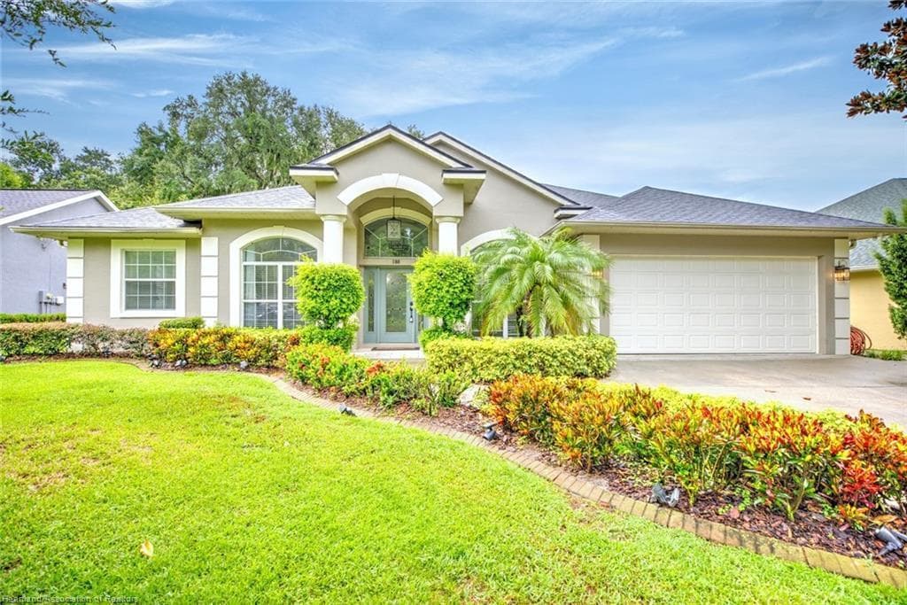 188 HUNTLEY OAKS Boulevard, Lake Placid, FL 33852