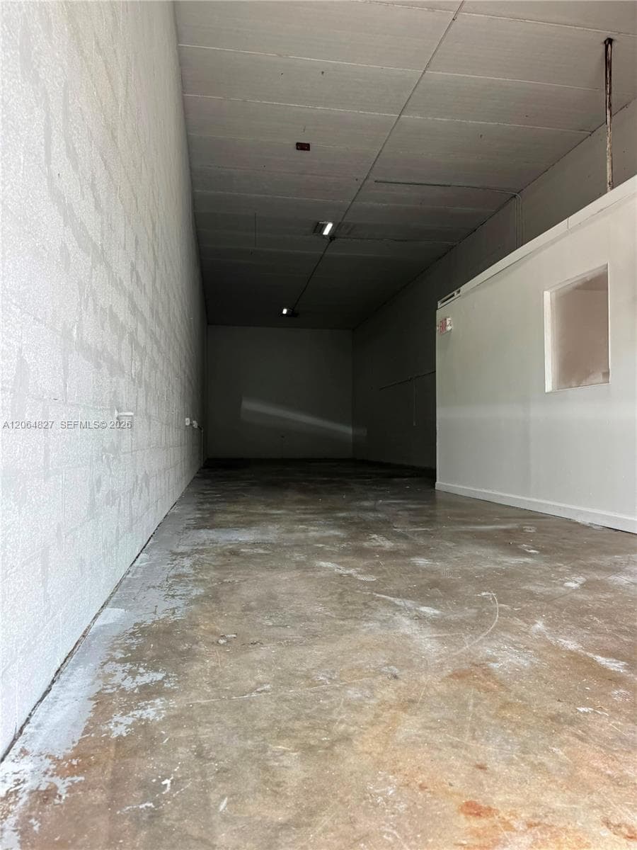 7786 NW 64th St, Miami, FL 33166 — zdjęcie 3