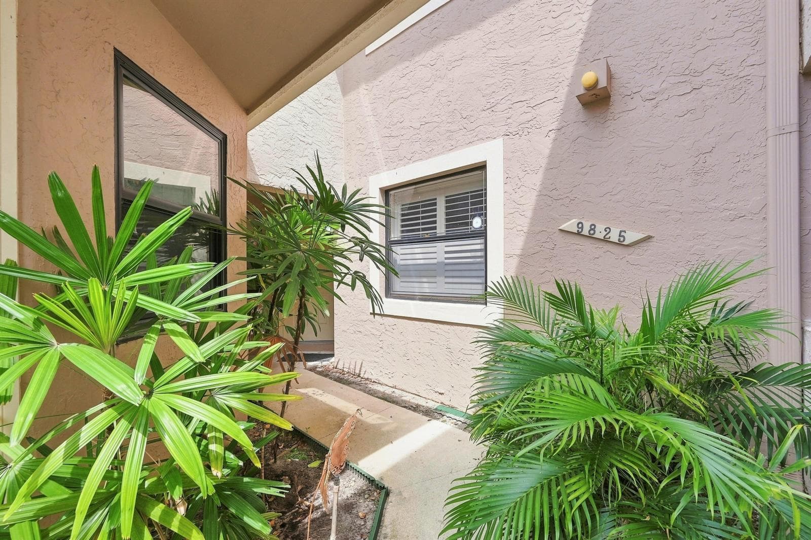 9825 NW 1ST Court, Plantation, FL 33324 — zdjęcie 2