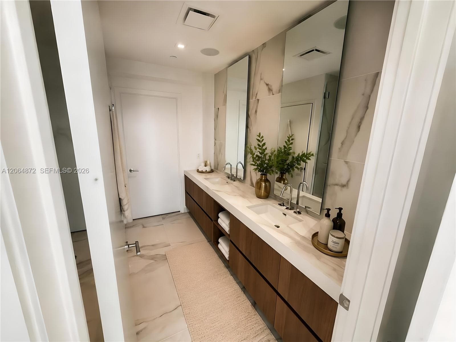 1400 BISCAYNE BLVD # 3603, Miami, FL 33132 — zdjęcie 5