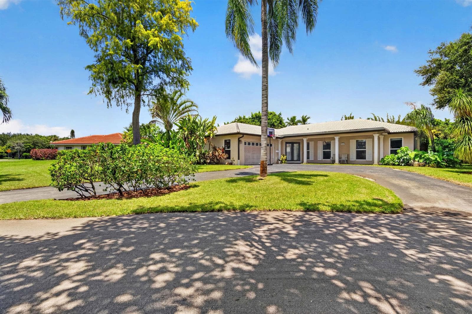 9404 NW 37TH Court, Coral Springs, FL 33065