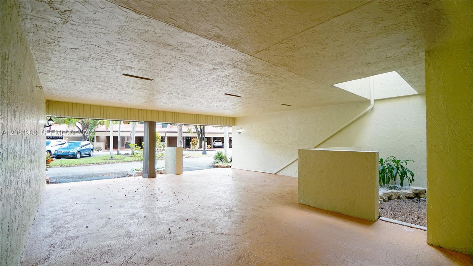 3823 Estepona Ave, Doral, FL 33178 — zdjęcie 2