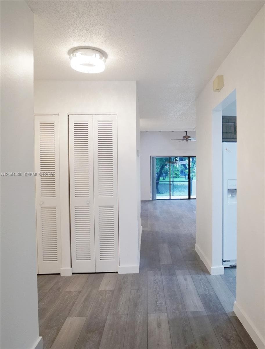 3823 Estepona Ave, Doral, FL 33178 — zdjęcie 3