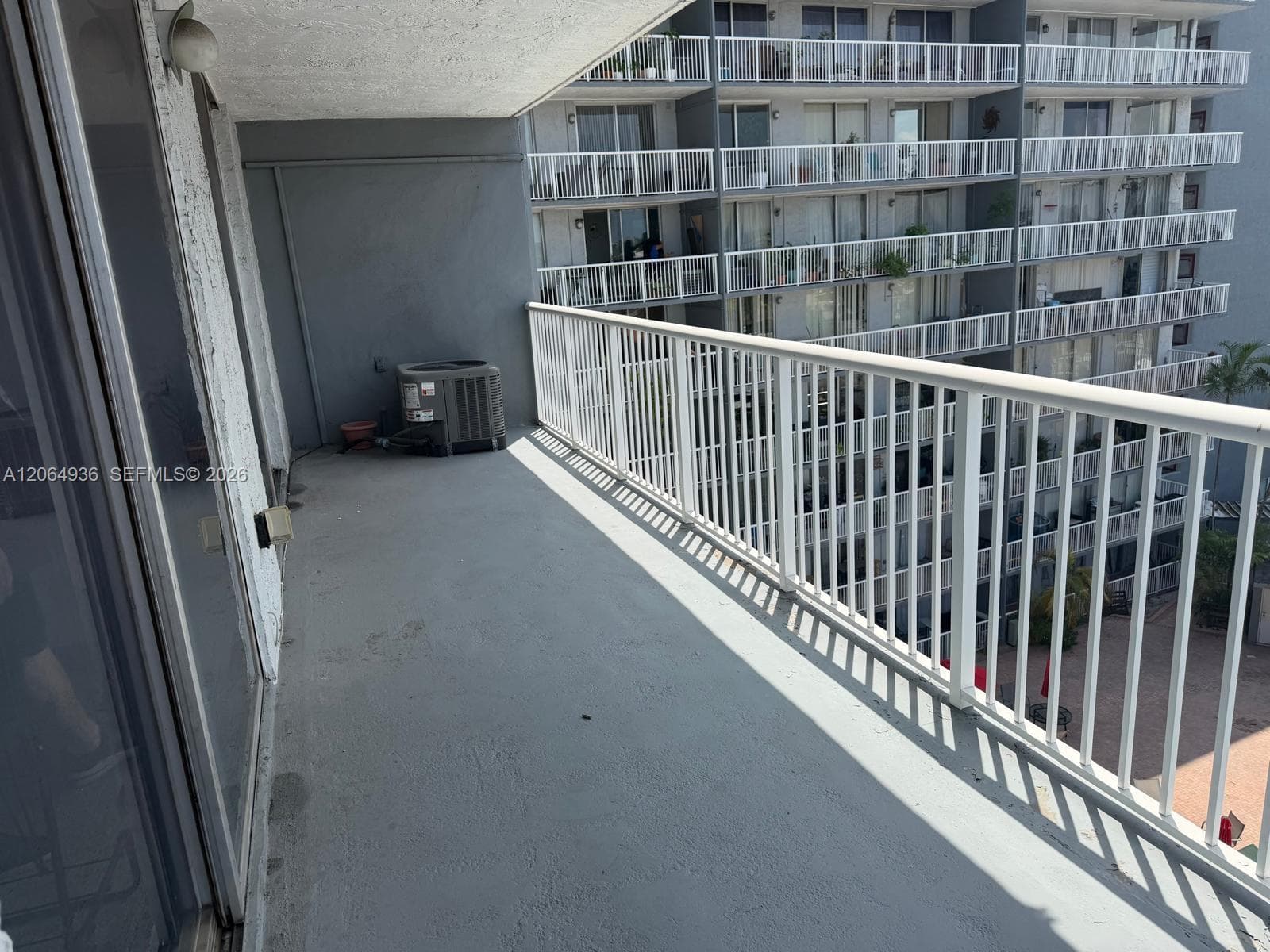 1800 NW 24th Ave # 618, Miami, FL 33125 — zdjęcie 5