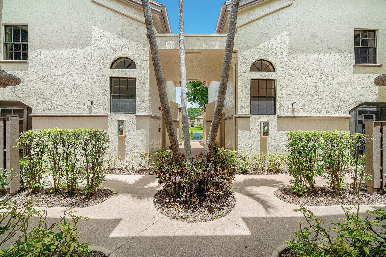 5115 Europa Drive # L, Boynton Beach, FL 33437
