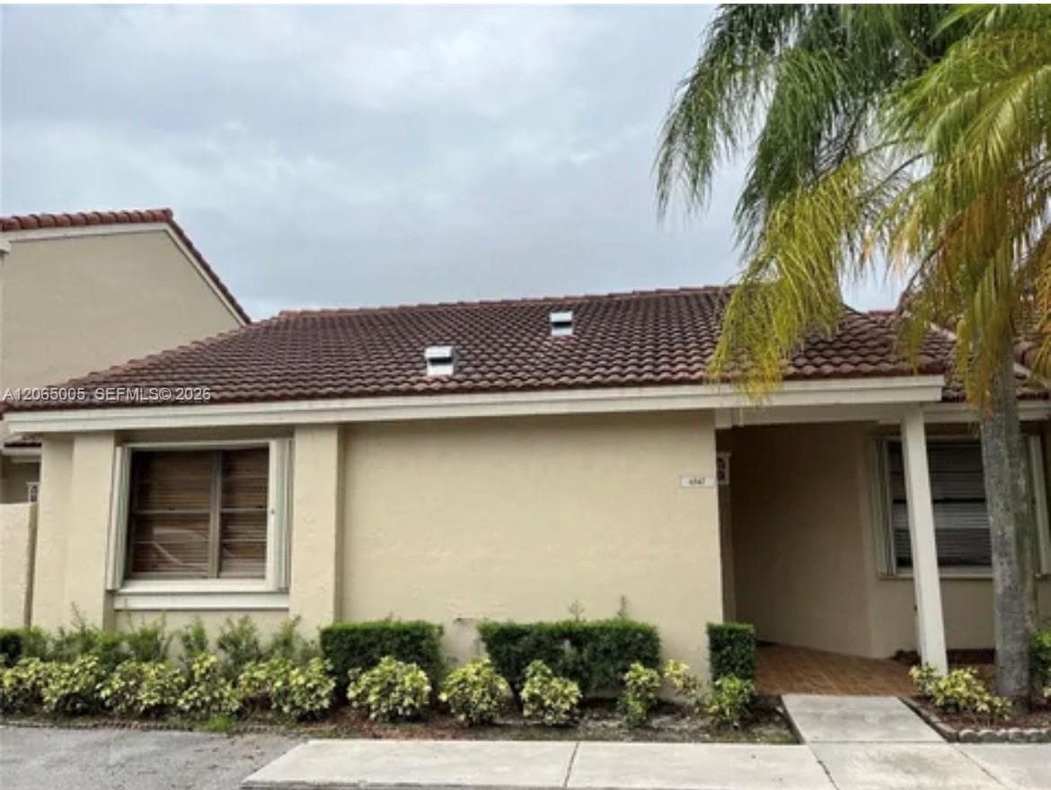 6547 NW 170th Ter, Hialeah, FL 33015