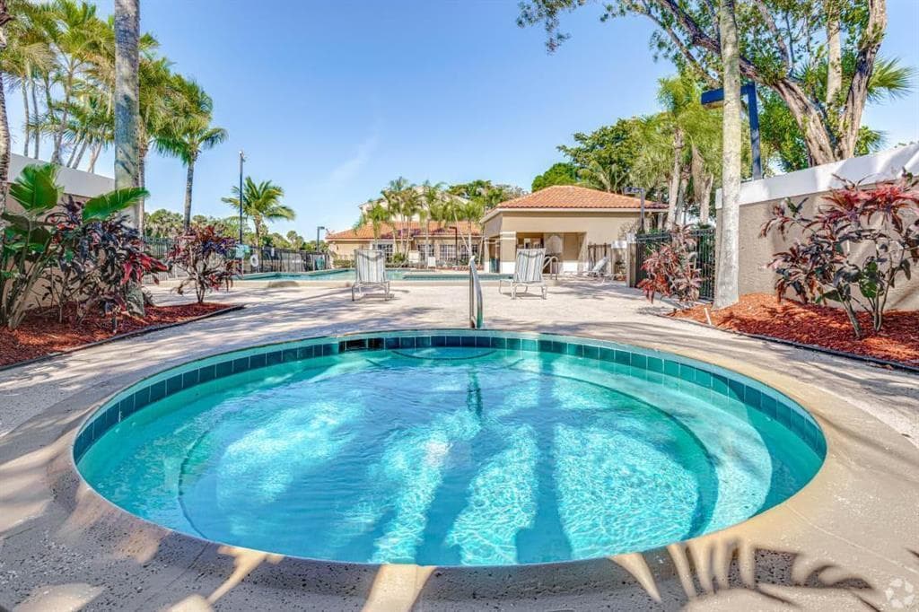1068 N BENOIST FARMS Road # 302, West Palm Beach, FL 33411 — zdjęcie 3