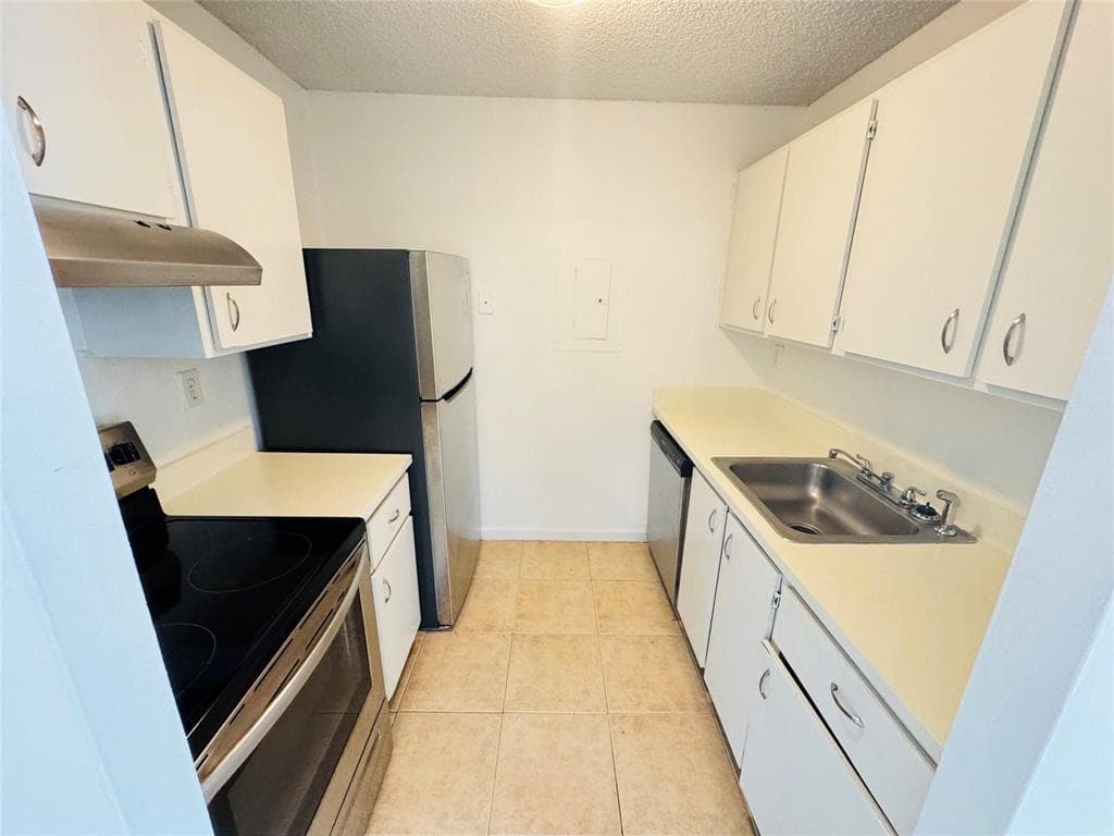 1068 N BENOIST FARMS Road # 302, West Palm Beach, FL 33411 — zdjęcie 5