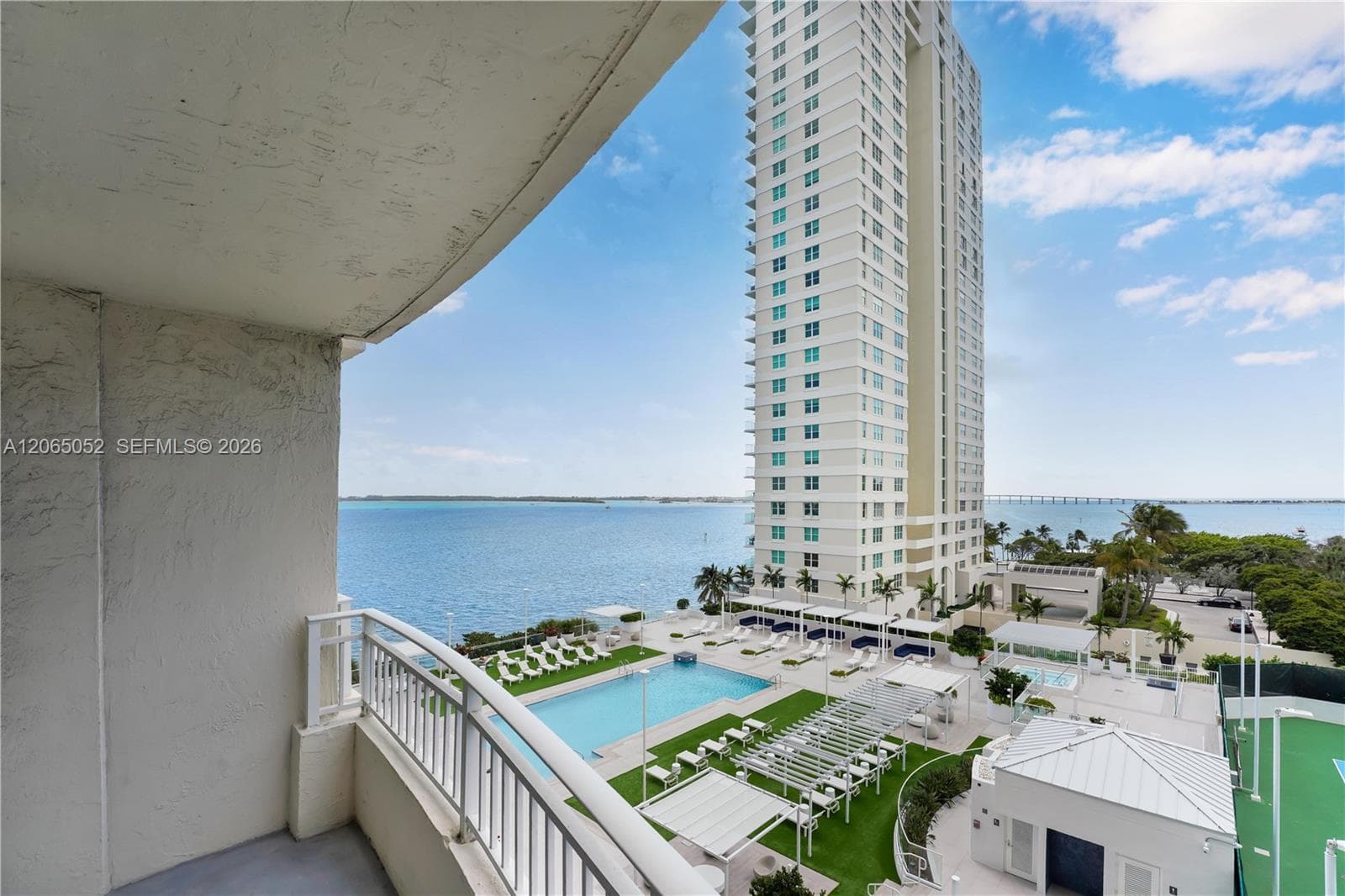 770 Claughton Island Dr # 808, Miami, FL 33131