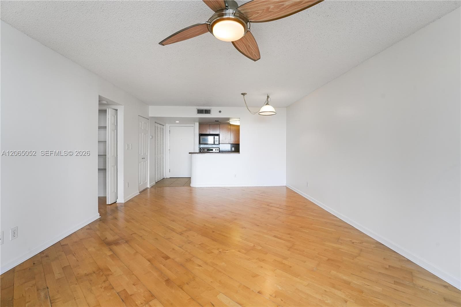770 Claughton Island Dr # 808, Miami, FL 33131 — zdjęcie 5