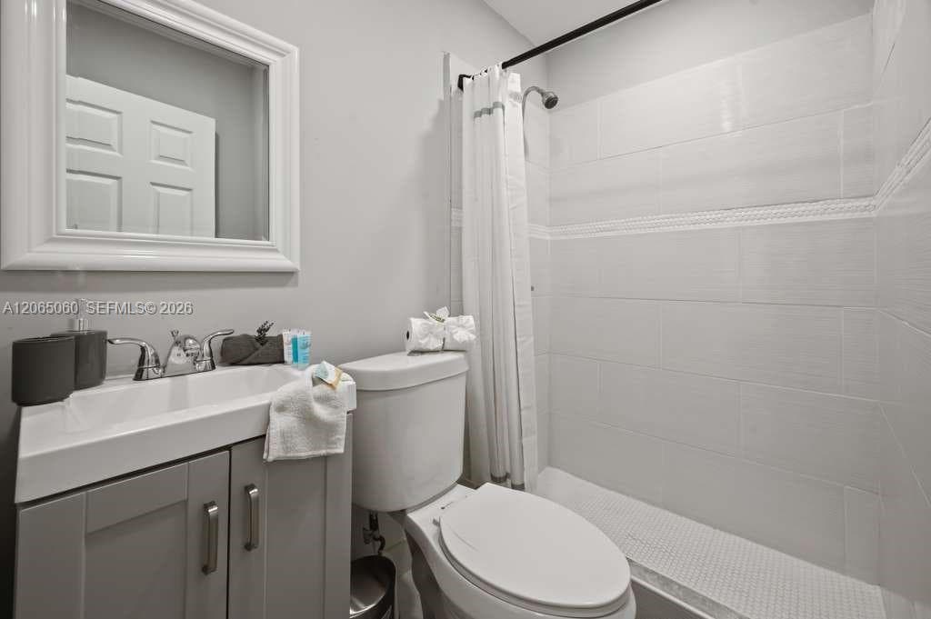 213 Columbus Pkwy # 2, Hollywood, FL 33021 — zdjęcie 4