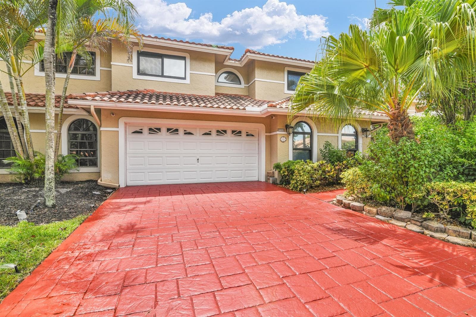 753 Villa Portofino Circle, Deerfield Beach, FL 33442