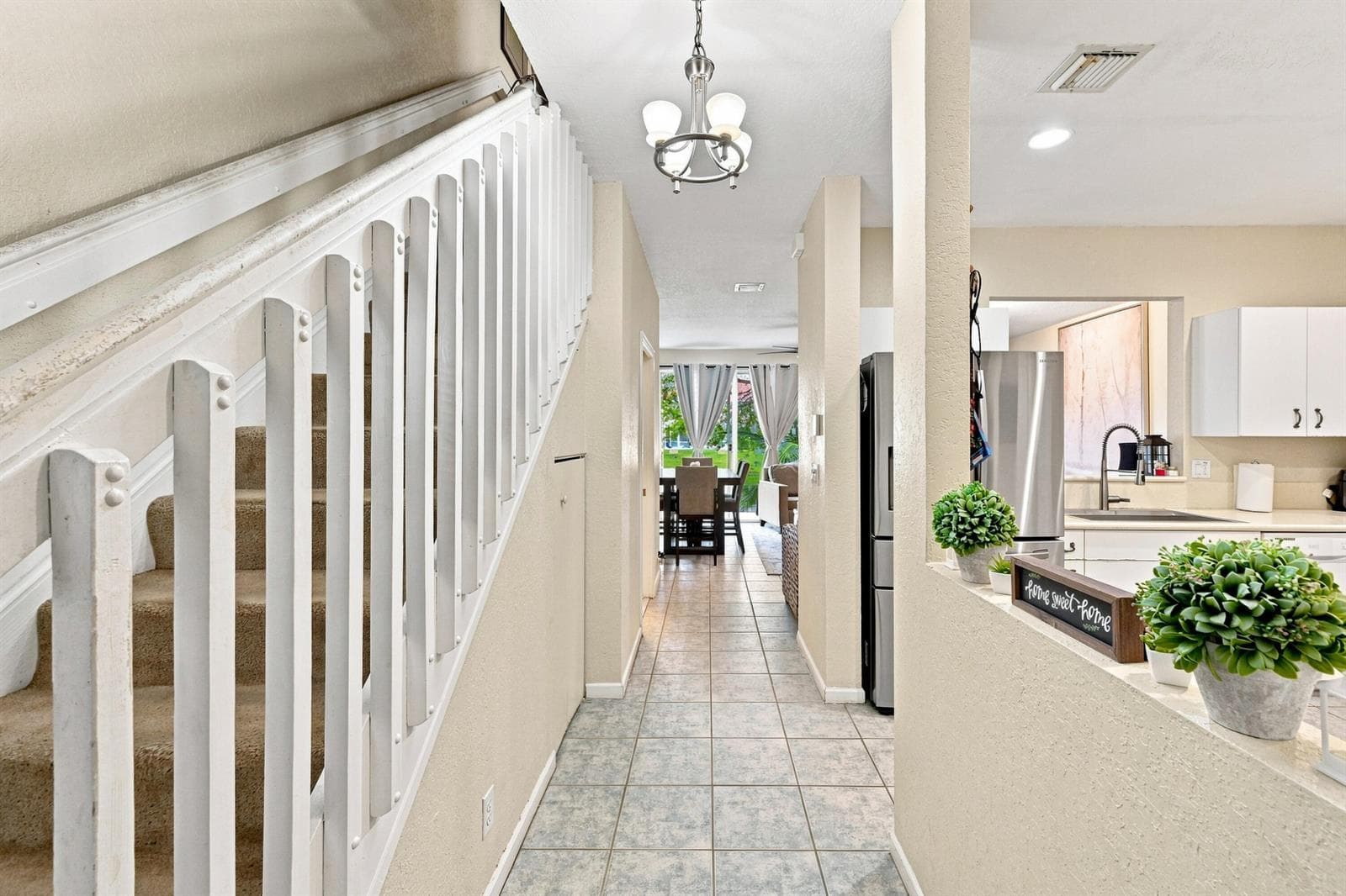 5477 NW 90th Terrace, Sunrise, FL 33351 — zdjęcie 3