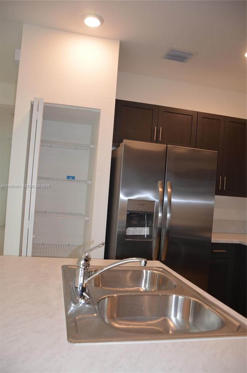 1801 SE 27th Ter, Homestead, FL 33035 — zdjęcie 5