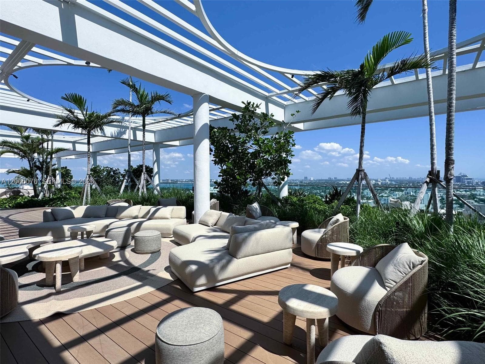 580 72nd St # 808, Miami Beach, FL 33141 — zdjęcie 5