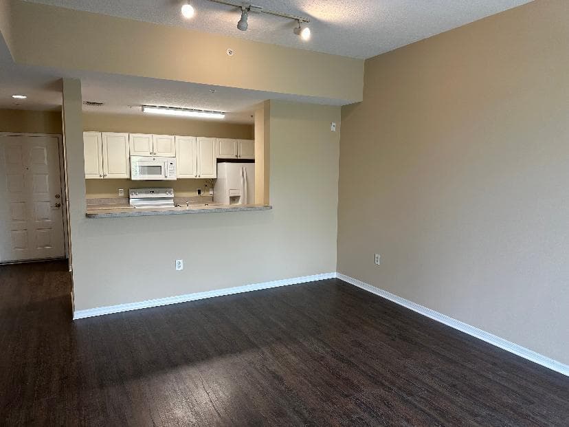 1155 MAIN Street # 307, Jupiter, FL 33458