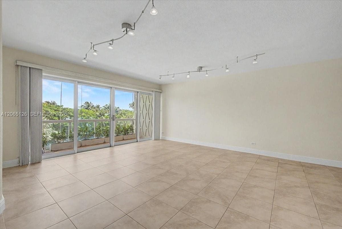2451 Brickell Ave # 4F, Miami, FL 33129 — zdjęcie 3