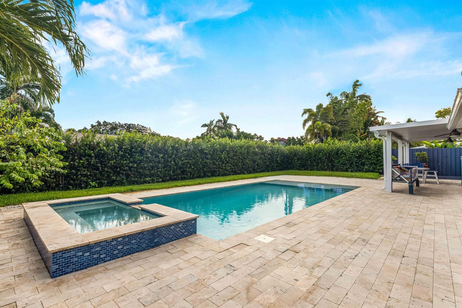 1310 NE 46TH Street, Oakland Park, FL 33334 — zdjęcie 5