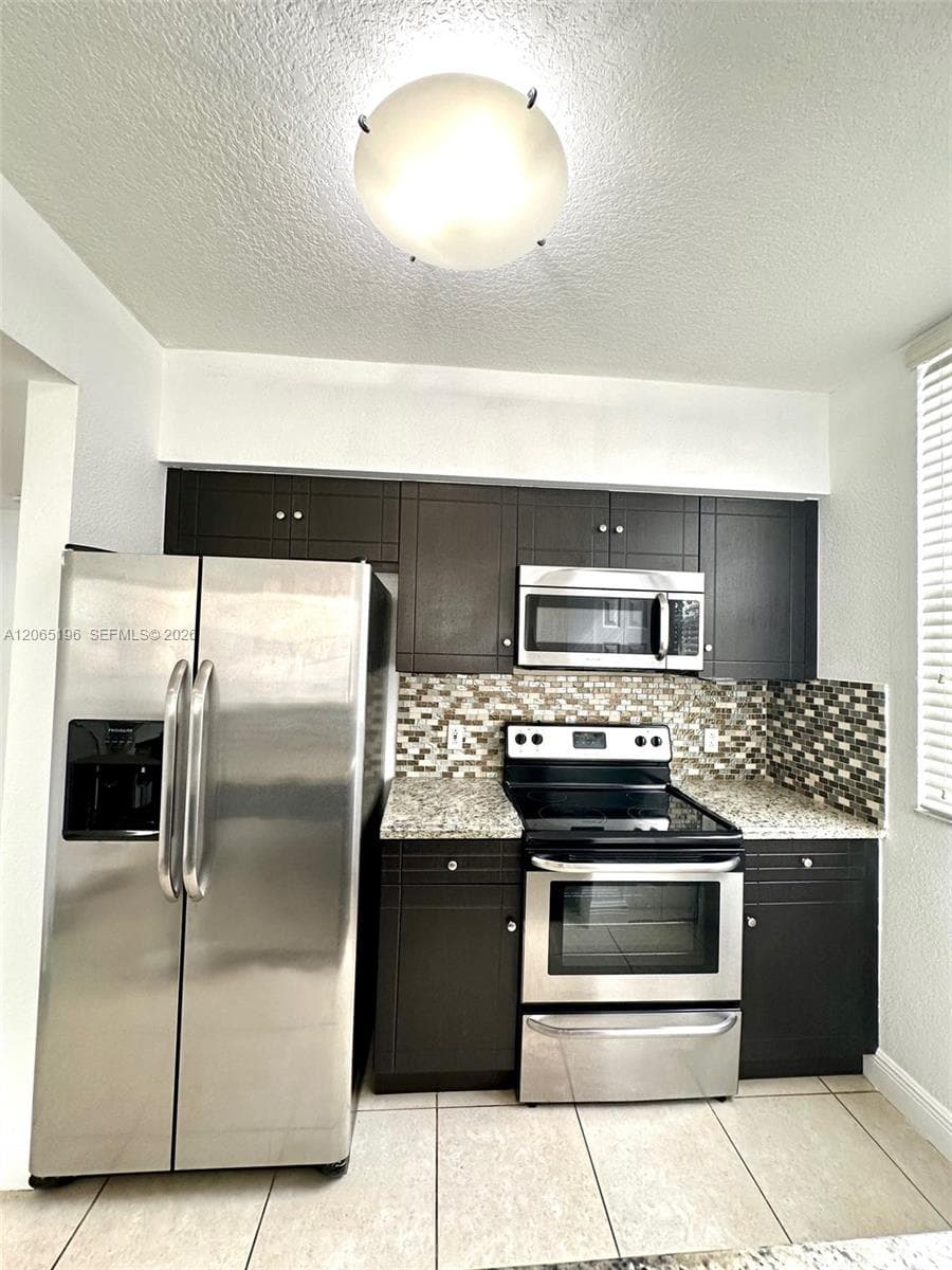 215 SW 42nd Ave # 401, Miami, FL 33134 — zdjęcie 5