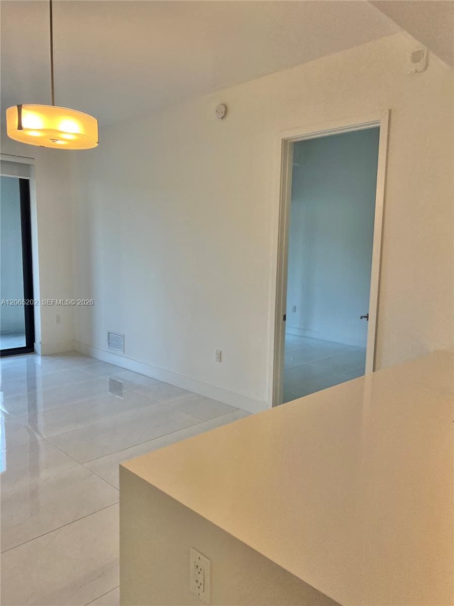 301 Altara Ave # 210, Coral Gables, FL 33146 — zdjęcie 5
