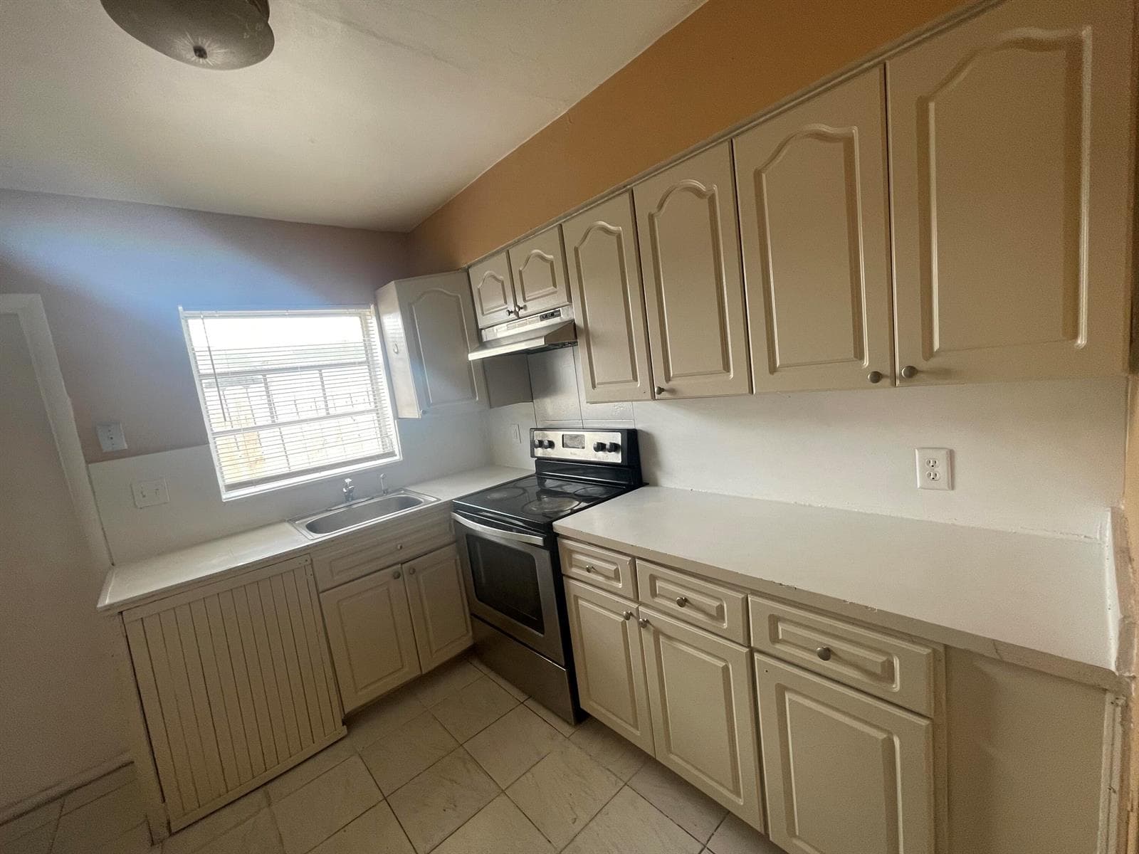 1316 NW 8th Avenue, Fort Lauderdale, FL 33311 — zdjęcie 4