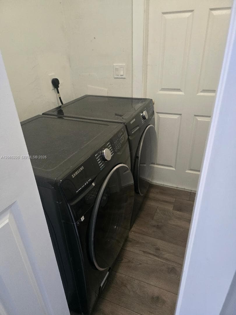 18025 NW 17th Ave, Miami Gardens, FL 33056 — zdjęcie 2