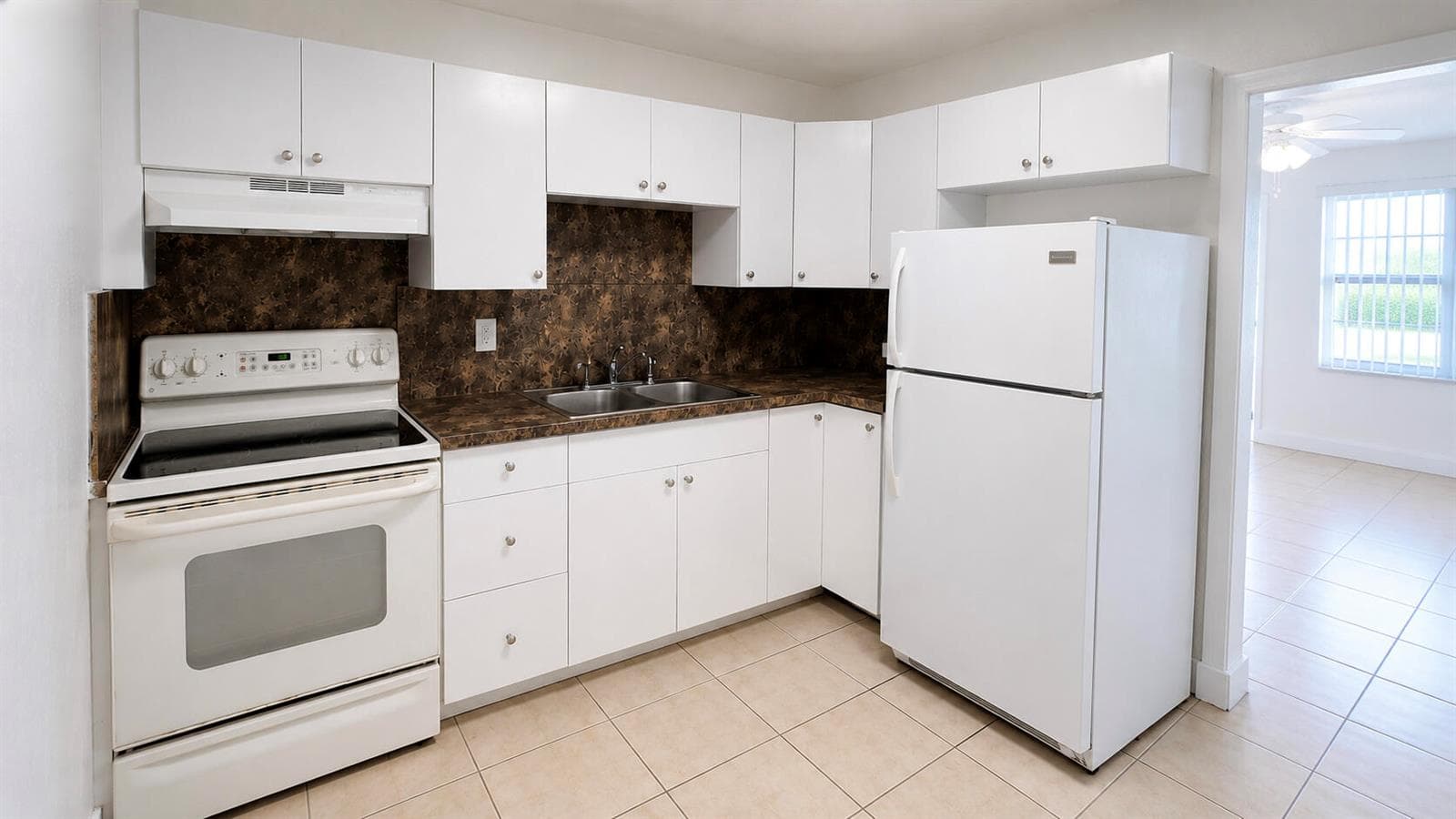 3970 NW 31ST Terrace # 1, Lauderdale Lakes, FL 33309 — zdjęcie 2