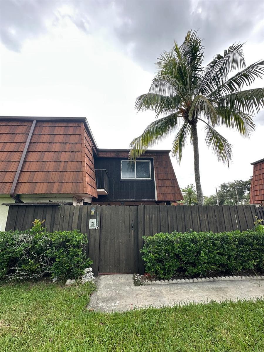 2100 WHITE PINE Circle # D, FL 33415 — zdjęcie 3