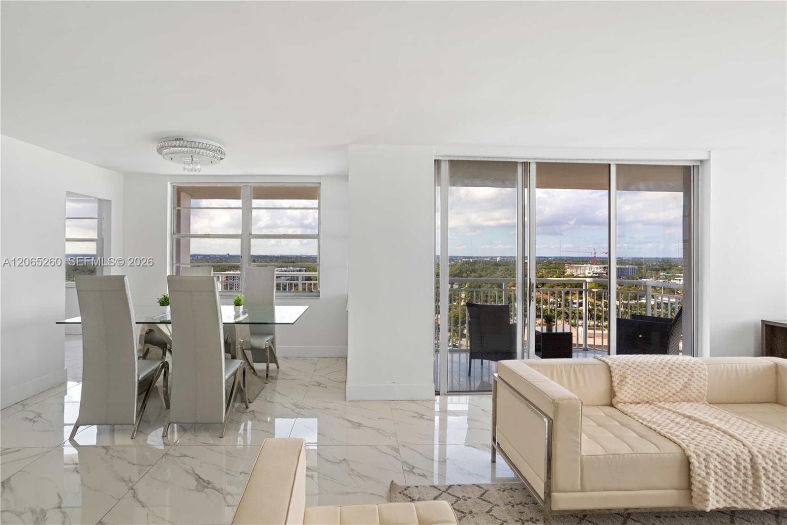 18051 Biscayne Blvd # 1904-1, Aventura, FL 33160 — zdjęcie 4