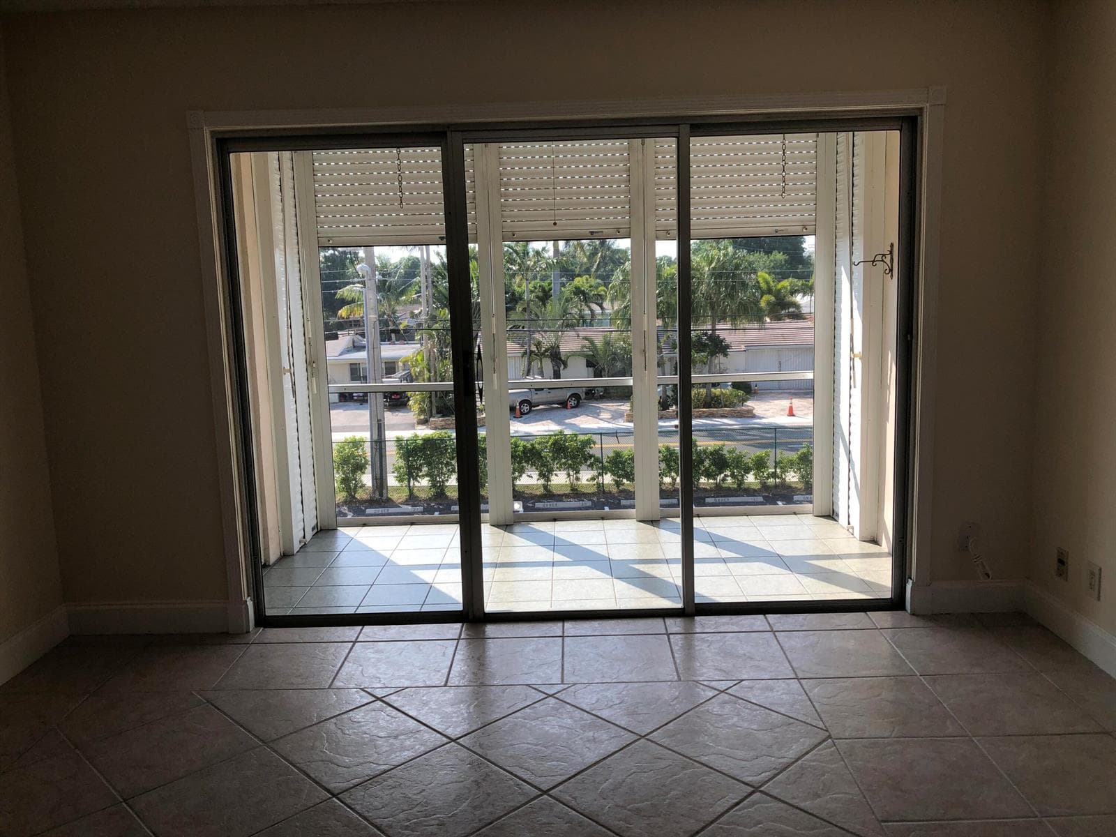 3040 NE 16TH Avenue # 303, Oakland Park, FL 33334 — zdjęcie 3